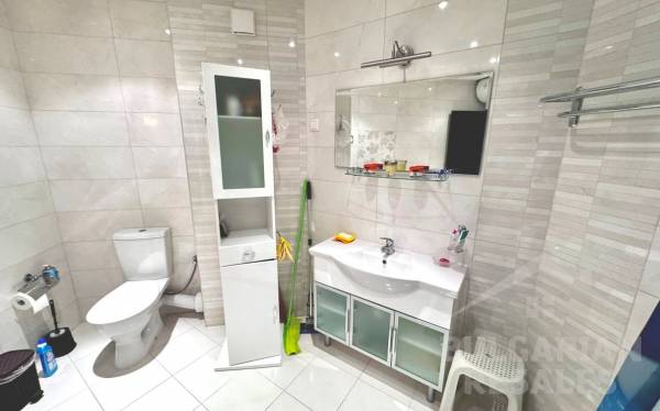 Buy a well renovated flat in Sveti Vlas ID: 4253 - Photo 17