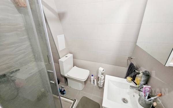 Dwupoziomowy apartament w kompleksie domków ID: 5373 - Фото11