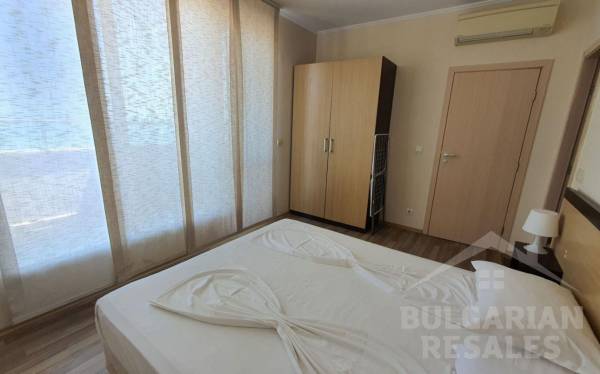 Апартамент с две спални на първа линия на брега на морето! Супер инвестиция! ID: 3917 - Снимка 9