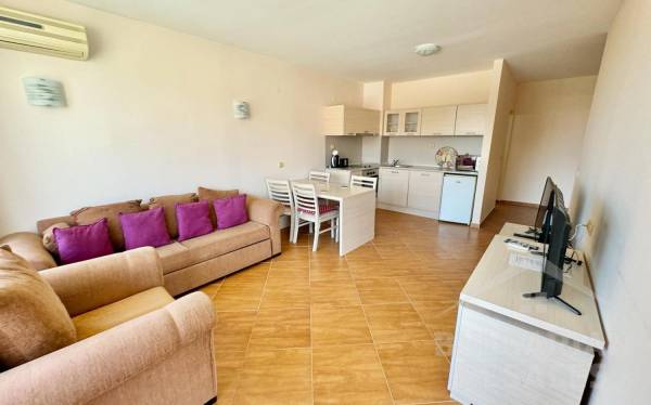 Jasne przestronne mieszkanie w Sveti Vlas ID: 4452 - Фото4