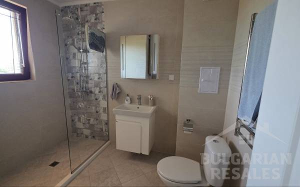 Apartament z wysokiej jakości remontem w kompleksie klasy premium w Nesebrze ID: 6340 - Фото15