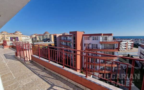 Bargain! Three bedrooms, large terrace, complex on the first line! ID: 4241 - Photo 4