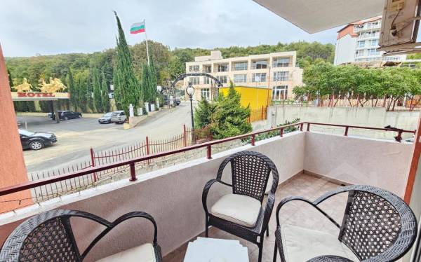 Студия с мебелью в комплексе на первой линии ID: 5548 - Фото 9