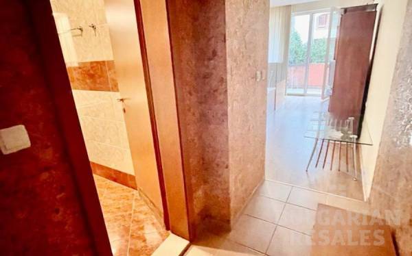 Studio z dużym balkonem w pierwszej linii kompleksu ID: 3842 - Фото12