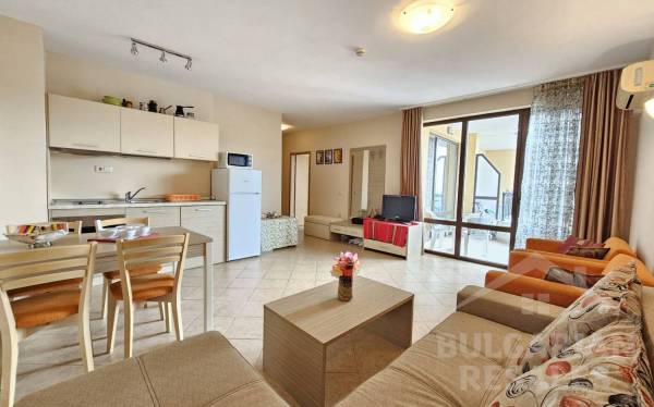 Move-in-ready apartment with a view of the pool, “Royal Sun” complex ID: 6309 - Photo 11