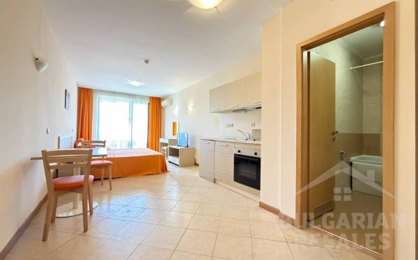 Predaj priestranného štúdia v komplexe „Royal Sun“, Sunny Beach ID: 6070 - Фото2