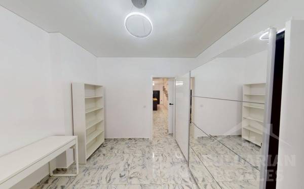 Designer-renovated apartment in the Sol e Mar complex ID: 5819 - Photo 12