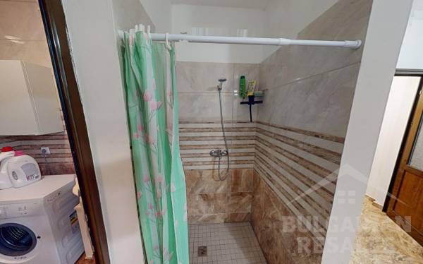 Trzypiętrowy dom z bezpośrednim dostępem do basenu ID: 5316 - Фото17