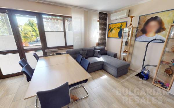 Trzypiętrowy dom z bezpośrednim dostępem do basenu ID: 5316 - Фото7