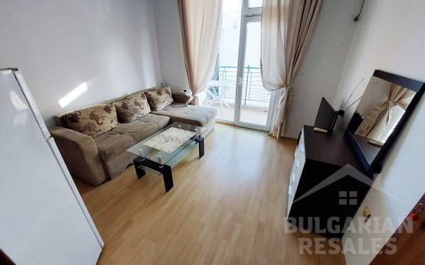 Great price! Two bedroom condo in gated community ID: 3300 - Photo 3