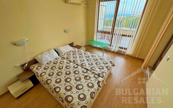 Beautiful with large panoramic terrace! ID: 4023 - Photo 7