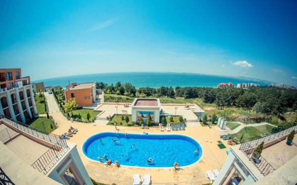 Flat in a wonderful neighbourhood surrounded by greenery and silence! ID: 4217 - Photo 14