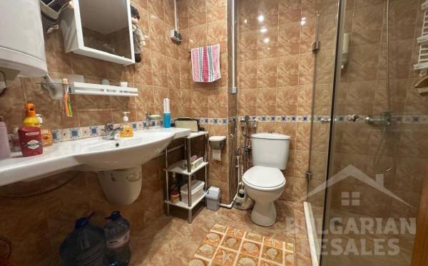 Светла и просторна студия, готова за нанасяне ID: 5505 - Снимка 11