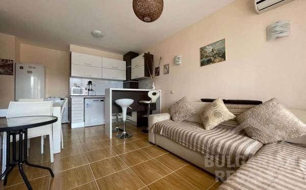 Stylishly furnished apartment 100 meters from the beach ID: 3233 - Photo 2