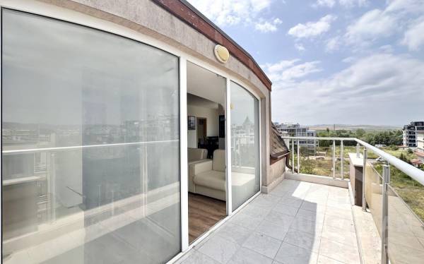 Dwupoziomowy apartament z dużym tarasem ID: 5198 - Фото11