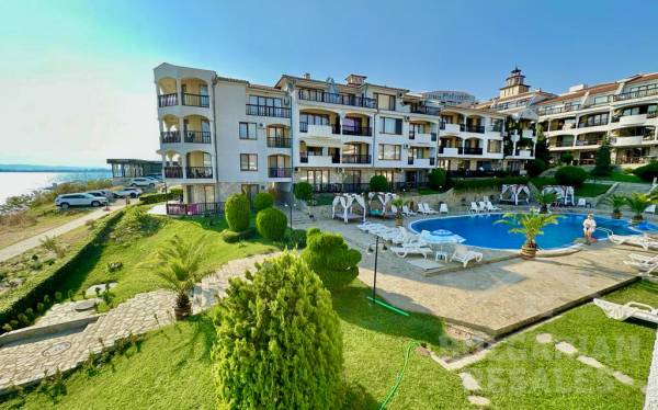 First line! Luxury apartment with sea and mountain views ID: 5660 - Photo 16