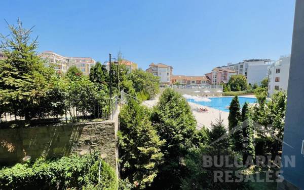 Първа линия и гледка към басейна! Апартамент в „Sun Wave“ ID: 4821 - Снимка 12