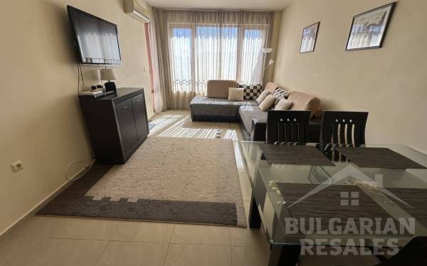 Двухкомнатная квартира на Солнечном берегу, вид на бассейн, средний этаж ID: 5993 - Фото 3