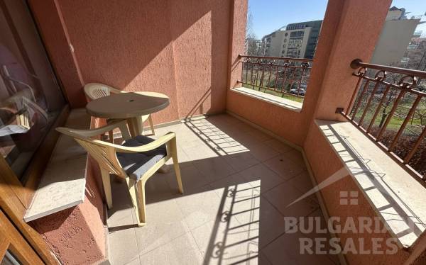 Двухкомнатная квартира на Солнечном берегу, вид на бассейн, средний этаж ID: 5993 - Фото 6