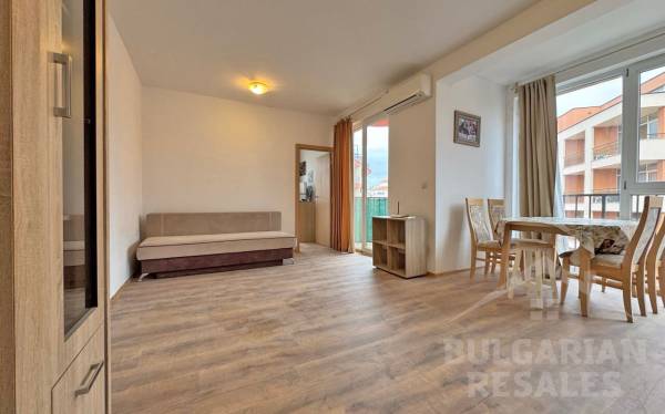 Светли стаи, 2 тераси, комплекс „Sunny View Central“, курорт Слънчев бряг ID: 6050 - Снимка 2