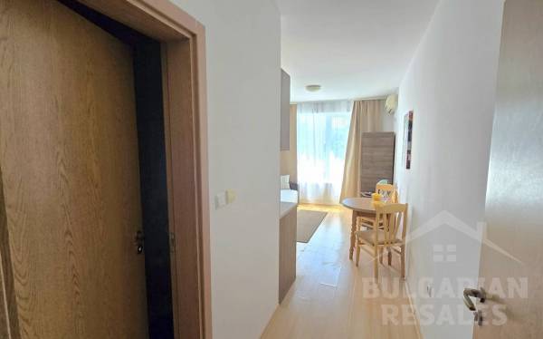 Affordable Studio with Pool View in “Sunny Day 3” ID: 6298 - Photo 7