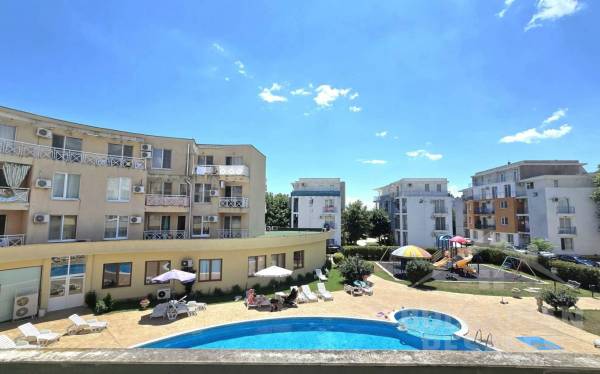 Affordable Studio with Pool View in “Sunny Day 3” ID: 6298 - Photo 6