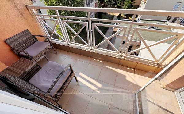 Two bedrooms, new furniture, pool view ID: 6425 - Photo 14