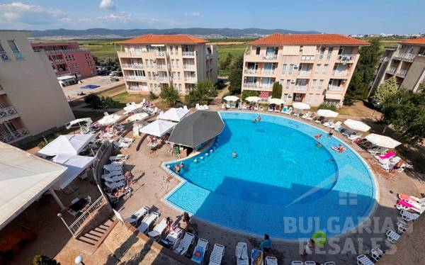 Two bedrooms, new furniture, pool view ID: 6425 - Photo 11