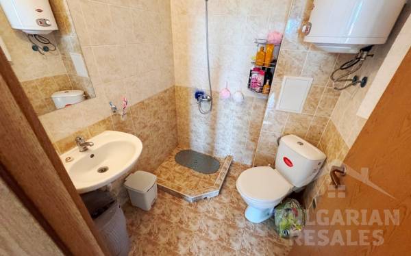 Two bedrooms, new furniture, pool view ID: 6425 - Photo 13