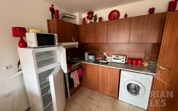 Апартамент в комплекс с красива територия ID: 3226 - Снимка 8