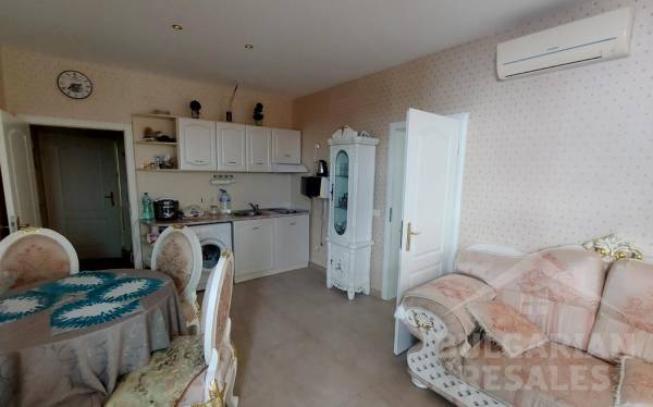 Best price! Two flats next to each other right by the beach! ID: 3605 - Photo 5