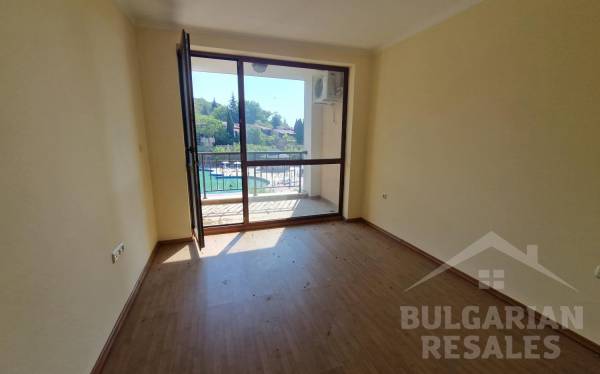 Апартамент в Елените в комплекс с плувен басейн ID: 4567 - Снимка 8