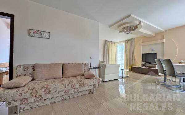 Pool view. Apartment for a large family in the “VIP Image” complex ID: 6206 - Photo 4