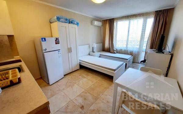 Студио с изглед към зеления парк на брега на морето в Поморие ID: 2366 - Снимка 5