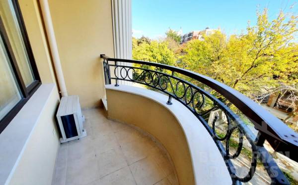 Студио с изглед към зеления парк на брега на морето в Поморие ID: 2366 - Снимка 11