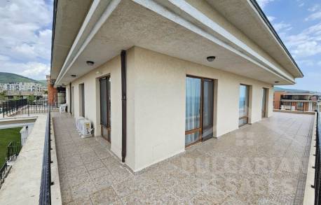 Pohľad priamo na more, prvá línia, 3 spálne, komplex „Prestige Fort Beach“ - Фото13
