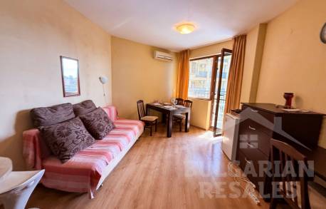 Dwupokojowe mieszkanie z widokiem na basen, Słoneczny Brzeg, kompleks „Amadeus 5” - Фото4