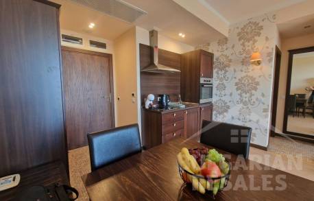 Apartment with Sea View in the Prestigious “Barcelo Royal Beach” Complex - Photo 2