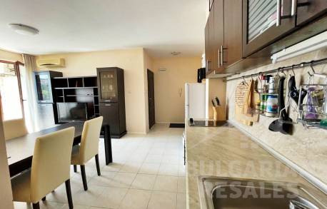 Idealne mieszkanie do życia i wypoczynku blisko plaży w Sveti Vlas - Фото4