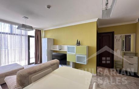 Pierwsza linia i widok na morze! Apartament z 1 sypialnią w Sveti Vlas - Фото5