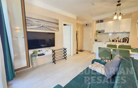 Уютен апартамент с качествен ремонт, премиум комплекс „Harmony Suites 9“ - Снимка 5