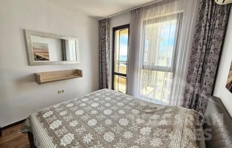 Изглед към морето, една спалня, модерен ремонт, комплекс „Sea Shore“ - Снимка 8