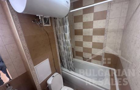 Меблированная двухкомнатная квартира, в хорошем состоянии, комплекс 