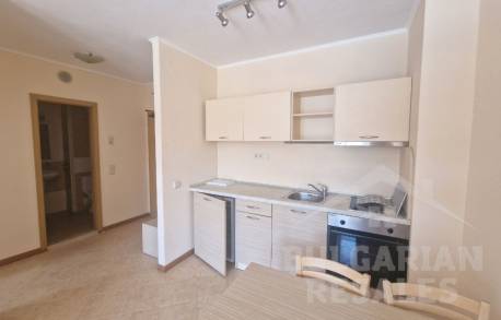 Apartment overlooking the pool in a popular complex  - Photo 6