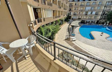 Buy a spacious 1-bedroom apartment in the “Luxor” complex, with a view of the pool - Photo 10