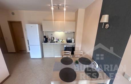 Меблированная двухкомнатная квартира, в хорошем состоянии, комплекс 