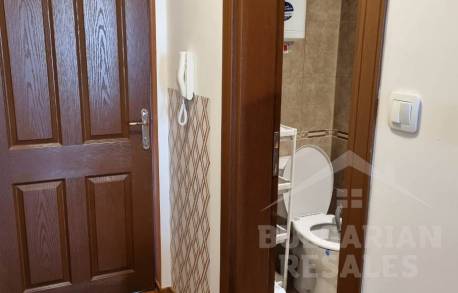 Обзаведено студио с изглед към басейна, на 5 минути от плажа, Свети Влас - Снимка 9