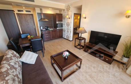 Apartment with Sea View in the Prestigious “Barcelo Royal Beach” Complex - Photo 4