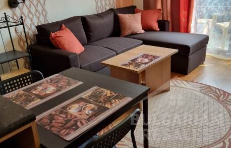 Обзаведено студио с изглед към басейна, на 5 минути от плажа, Свети Влас - Снимка 5