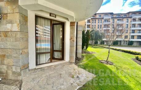 Zariadený apartmán s prístupom k bazénu - Фото8